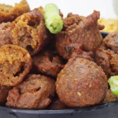 kuttu pakora recipe, aloo kuttu pakora recipe